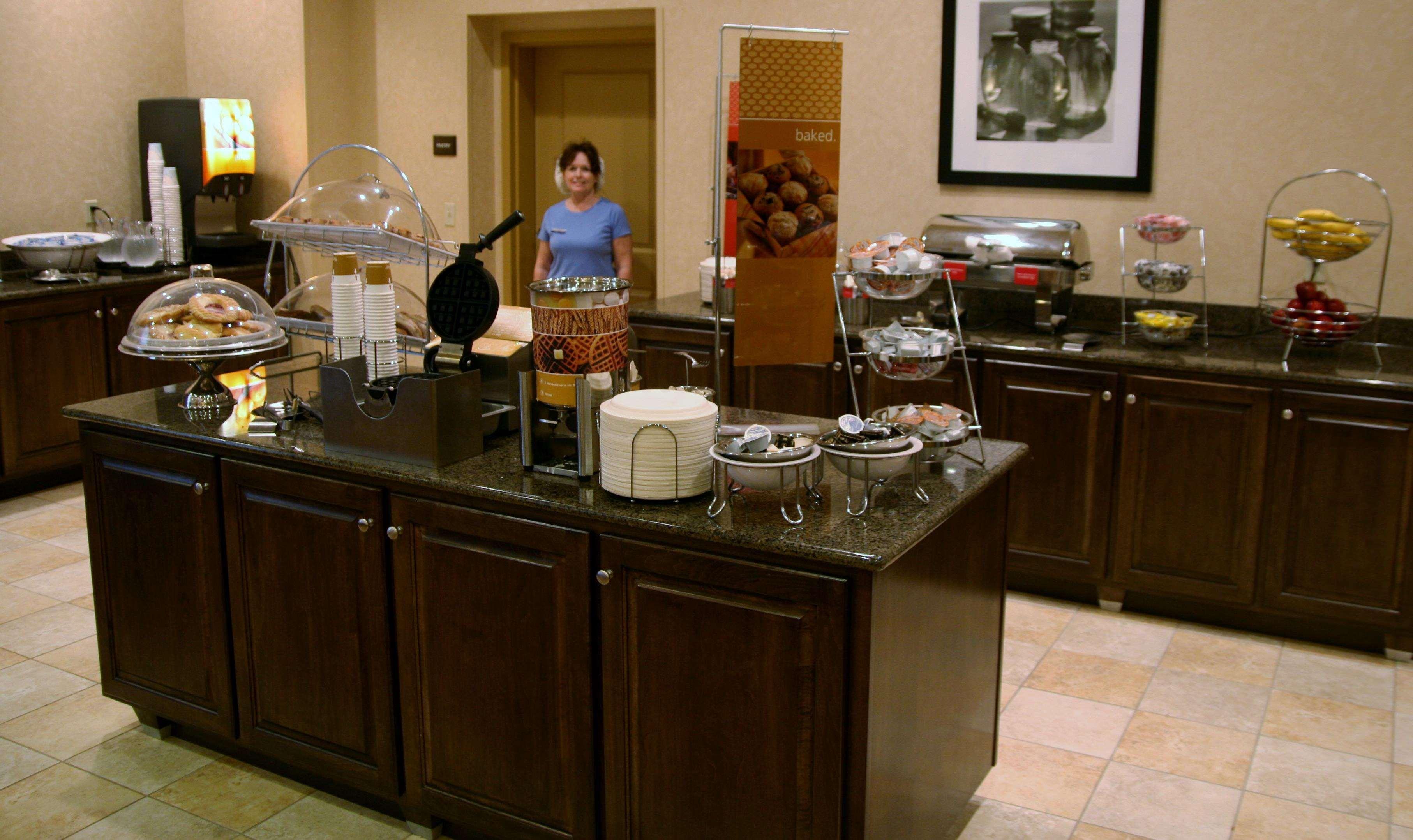 Hampton Inn Уильямсберг Ресторан фото